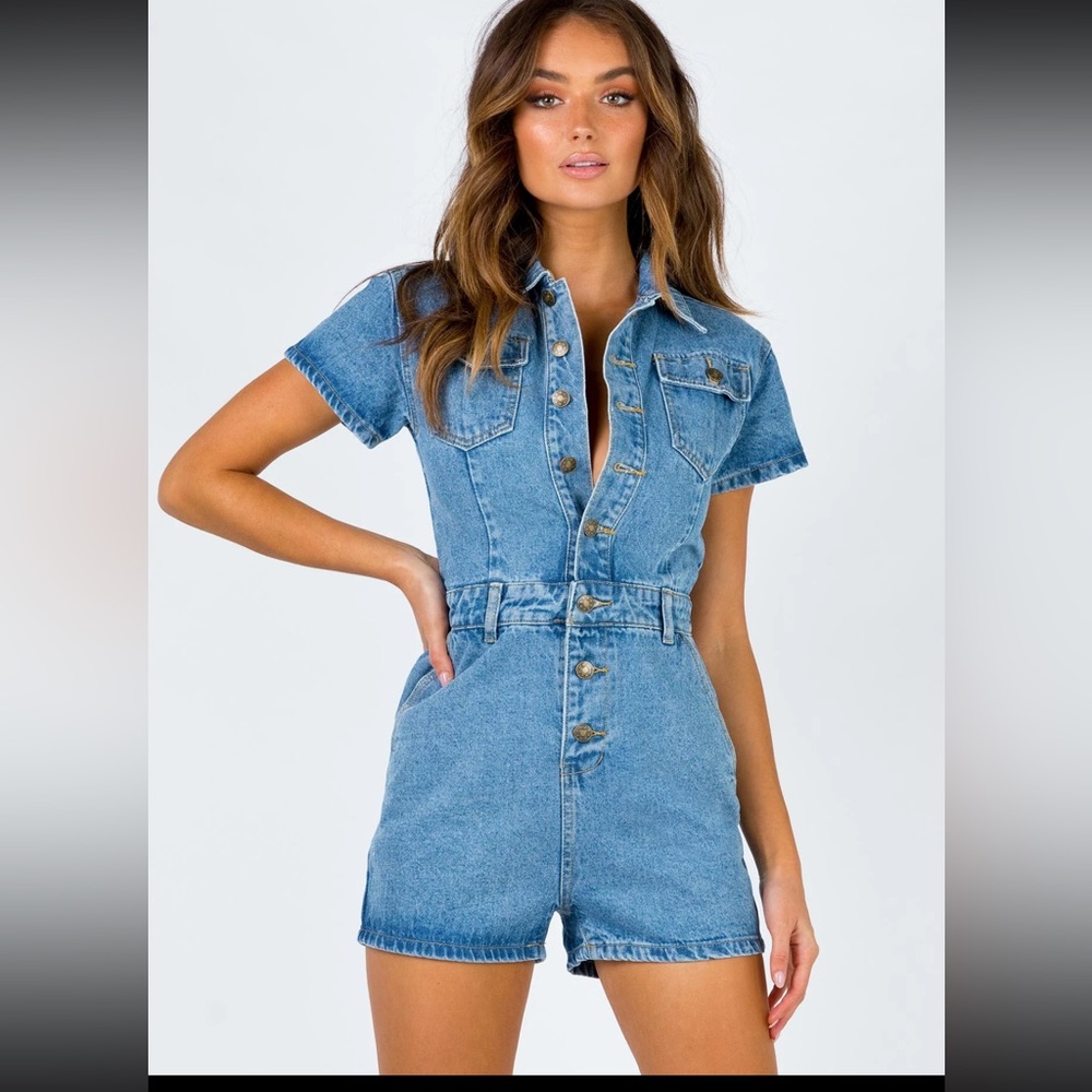 Princess Polly Lioness Denim Romper size 0/XXS NWT